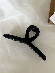 Hair Claw Cross - Black